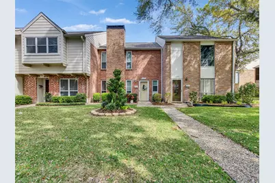 10252 Longmont Drive #45/4, Houston, TX 77042 - Photo 2