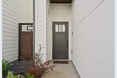 6128 Endeavor Heights Road, Houston, TX 77091 - Photo 2