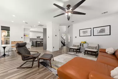 26 Cinnamon Teal Place, The Woodlands, TX 77382 - Photo 12