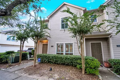 850 W Heights Hollow Lane, Houston, TX 77007 - Photo 2