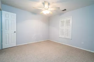 850 W Heights Hollow Ln, Houston, TX 77007 - Photo 20