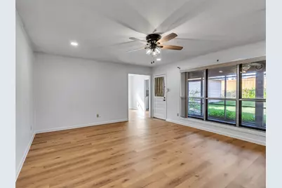 418 Oakhill Drive, Conroe, TX 77304 - Photo 22