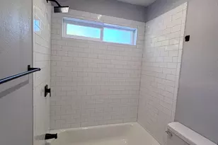 8406 Detroit St, Houston, TX 77017 - Photo 10
