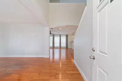 16826 Basewood Court, Sugar Land, TX 77498 - Photo 4