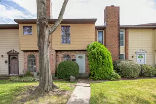 1556 Silverpines Rd, Houston, TX 77062 - Photo 1