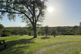 23004-2 Landrum Village Dr, Montgomery, TX 77316 - Photo 42