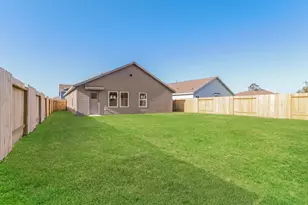 16465 Blossom Grv Dr, Conroe, TX 77303 - Photo 16