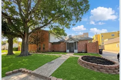 1789 Saxony Lane, Houston, TX 77058 - Photo 4