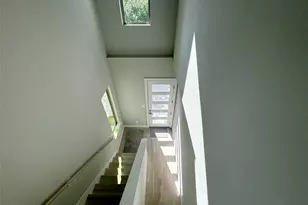 540 Janisch Rd, Houston, TX 77018 - Photo 12
