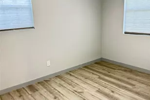 210 N Mattson St, West Columbia, TX 77486 - Photo 10