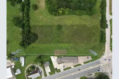 1225 Brazos Street, Alvin, TX 77511 - Photo 2