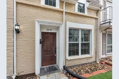 2647 Marilee Ln, Houston, TX 77057 - Photo 2