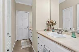 6 S Brokenfern Dr, The Woodlands, TX 77380 - Photo 38