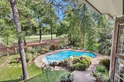 6 S Brokenfern Drive, The Woodlands, TX 77380 - Photo 44