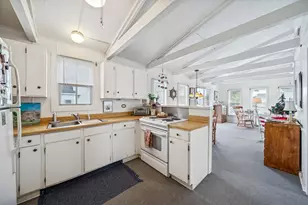 13626 Pirates Beach Blvd, Galveston, TX 77554 - Photo 8