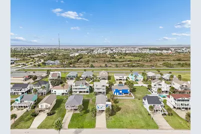 13626 Pirates Beach Boulevard, Galveston, TX 77554 - Photo 36