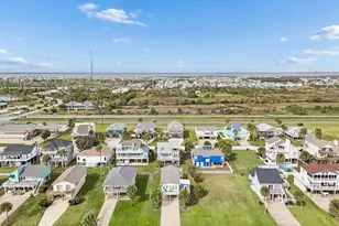 13626 Pirates Beach Blvd, Galveston, TX 77554 - Photo 36