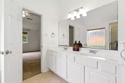 11023 Greenstone Park Lane, Houston, TX 77089 - Photo 24
