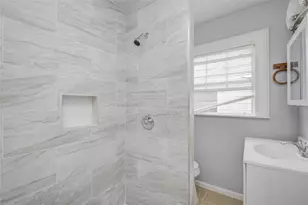 1427 W 6th Street St, Freeport, TX 77541 - Photo 14