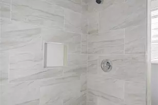 1427 W 6th Street St, Freeport, TX 77541 - Photo 16