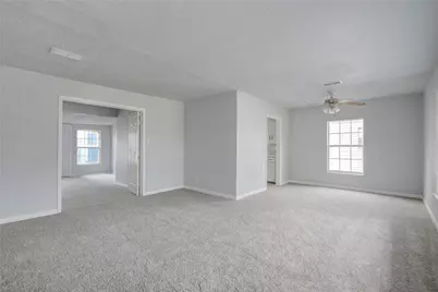 1427 W 6th Street Street, Freeport, TX 77541 - Photo 2