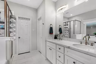 8407 James Franklin St, Houston, TX 77088 - Photo 8