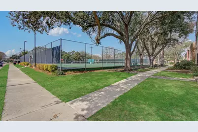 14231 Misty Meadow Lane, Houston, TX 77079 - Photo 36