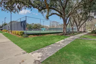 14231 Misty Meadow Ln, Houston, TX 77079 - Photo 36