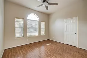 17618 Riata Manor Ln, Cypress, TX 77433 - Photo 14