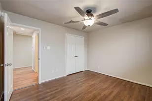 17618 Riata Manor Ln, Cypress, TX 77433 - Photo 16