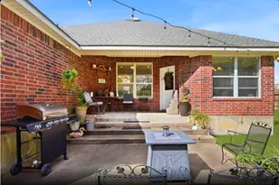 232 N Dixie St, Brenham, TX 77833 - Photo 34