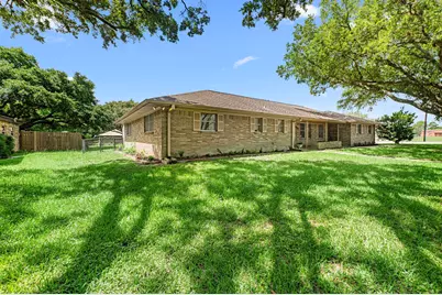 519 Dan Street, East Bernard, TX 77435 - Photo 22