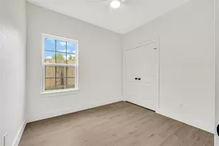 430 Rhode Island St, Houston, TX 77029 - Photo 10