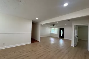 6523 Glen Rock Dr, Houston, TX 77087 - Photo 6