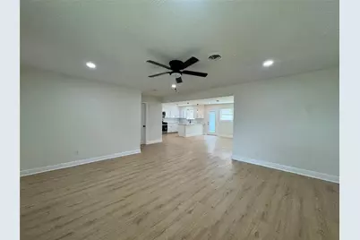 6523 Glen Rock Drive, Houston, TX 77087 - Photo 4