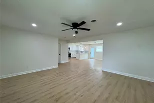 6523 Glen Rock Dr, Houston, TX 77087 - Photo 4