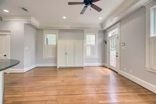 426 W 25th St, Houston, TX 77008 - Photo 12