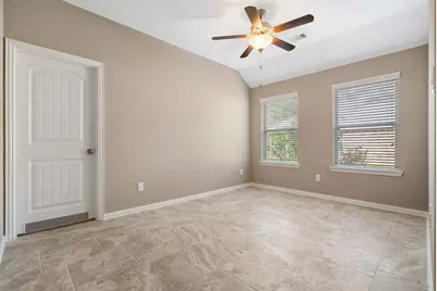 9024 S Comanche Circle, Willis, TX 77378 - Photo 16