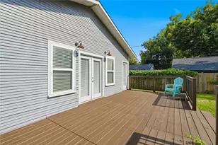 531 Woolworth St, Houston, TX 77020 - Photo 26