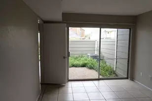 6383 Dryad Dr, Houston, TX 77035 - Photo 6