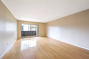 3055 Walnut Bend Ln, Houston, TX 77042 - Photo 1