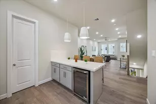 6346 Paddington Bnd Dr, Houston, TX 77008 - Photo 12