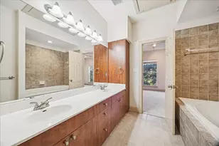 1620 Elgin St, Houston, TX 77004 - Photo 10