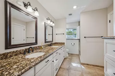 10722 Valley Forge Drive, Houston, TX 77042 - Photo 10