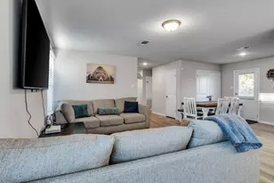 1315 Sam St, El Campo, TX 77437 - Photo 12