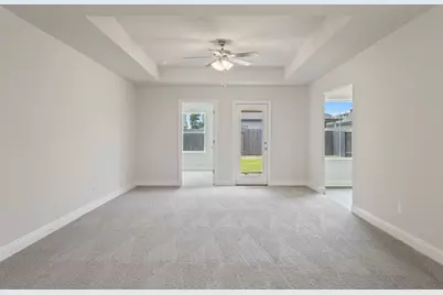 10690 Ellerston Road, Cleveland, TX 77327 - Photo 8
