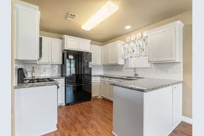 4804 Stingray Drive, Bay City, TX 77414 - Photo 12