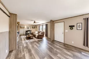 12818 Philmore Ln, Conroe, TX 77306 - Photo 2