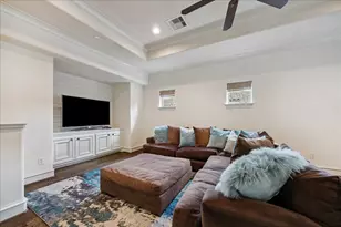 29 N Creekside Ct, Spring Valley, TX 77055 - Photo 24