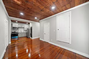 2115 Broadway Avenue J, Galveston, TX 77550 - Photo 12